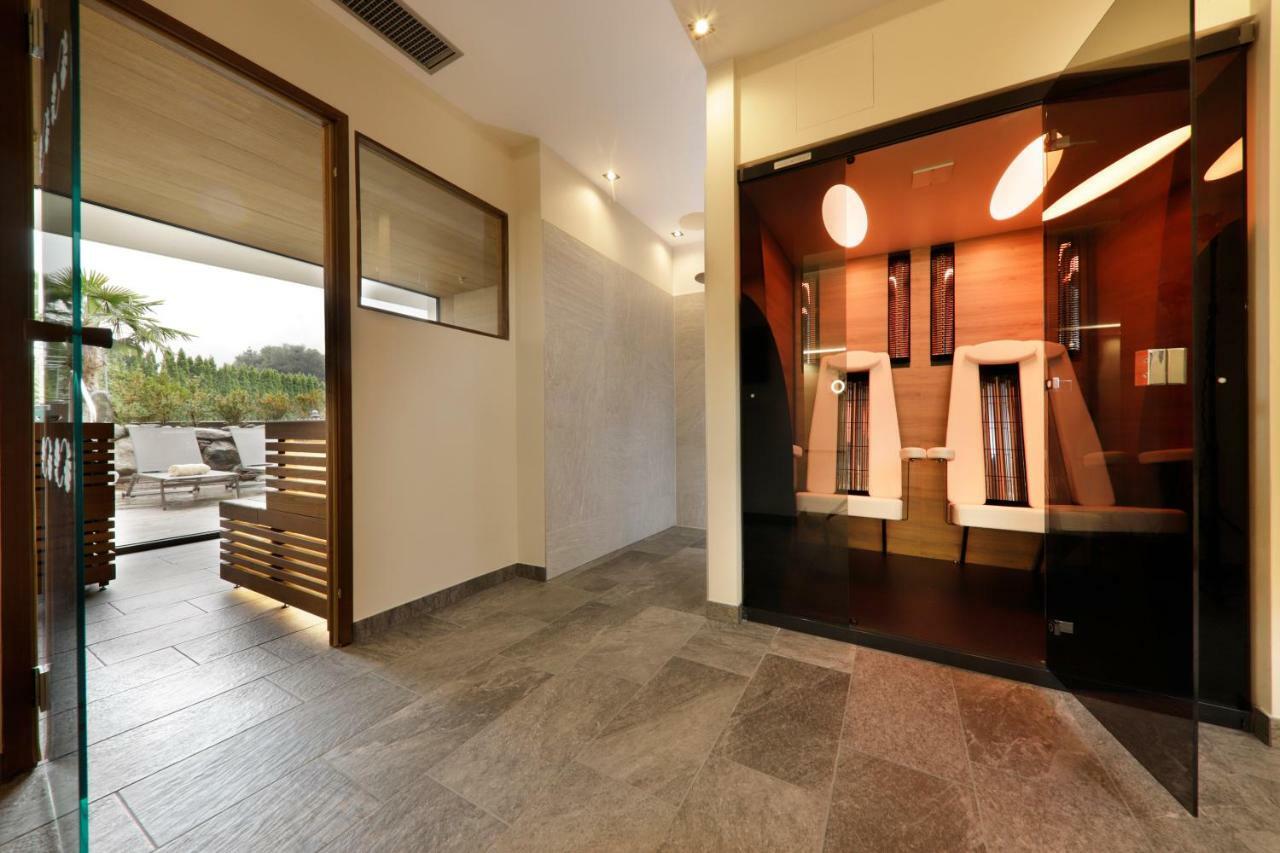 Das Mitterplarser Hotel Lagundo Esterno foto