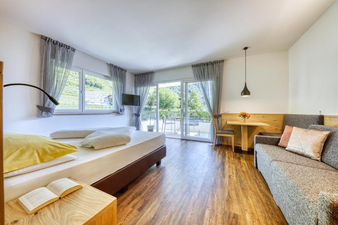 Das Mitterplarser Hotel Lagundo Esterno foto